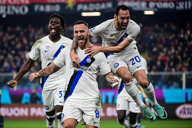 1703894819825043429.jpg 1885797080-612x612.jpg